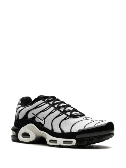 Nike Air Max Plus Oreo