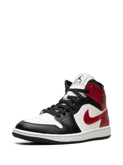 Nike Air Jordan 1 Mid "Black Toe"