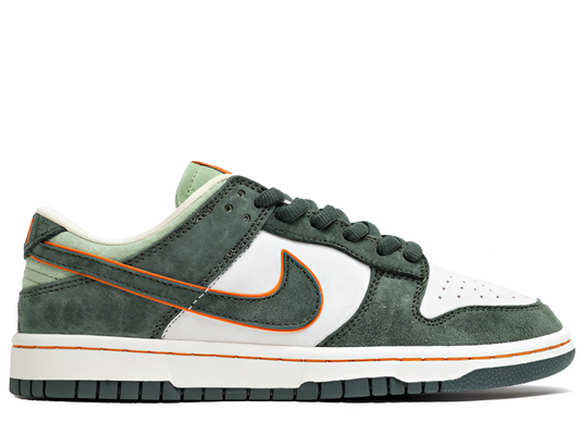 Nike Otomo Katsuhiro x Nike SB Dunk Low Green